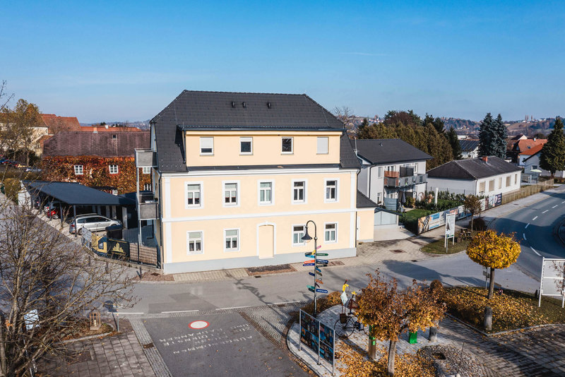 Aufnahme der Immobilie in Burgau aus Vogelperspektive